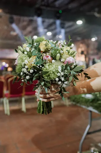 Pracownia Florystyczna Lovegarden. Dekoracje. Lovedecor Wypożyczalnia dekoracji.